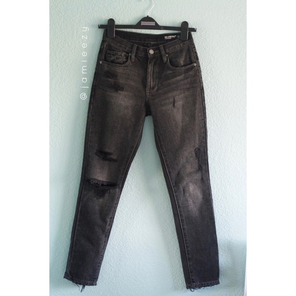 BLANKNYC | "The Rivington" Distressed Tapered Jean - Picture 2 of 8